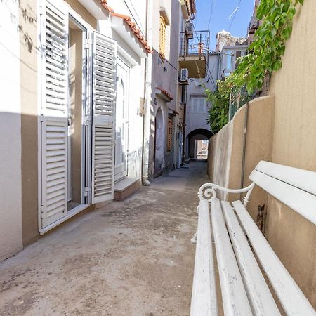 Ulica Dvori Narca 12 Apartment 4+2 Per. Baška Εξωτερικό φωτογραφία