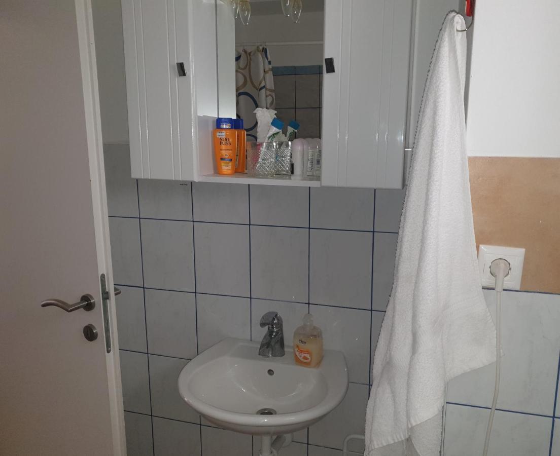 Ulica Dvori Narca 12 Apartment 4+2 Per. Baška Εξωτερικό φωτογραφία